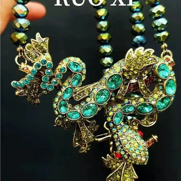 Heidi, DAUS! “Night of the Serpent “Emerald Drop Pendant￼ - Picture 2 of 10